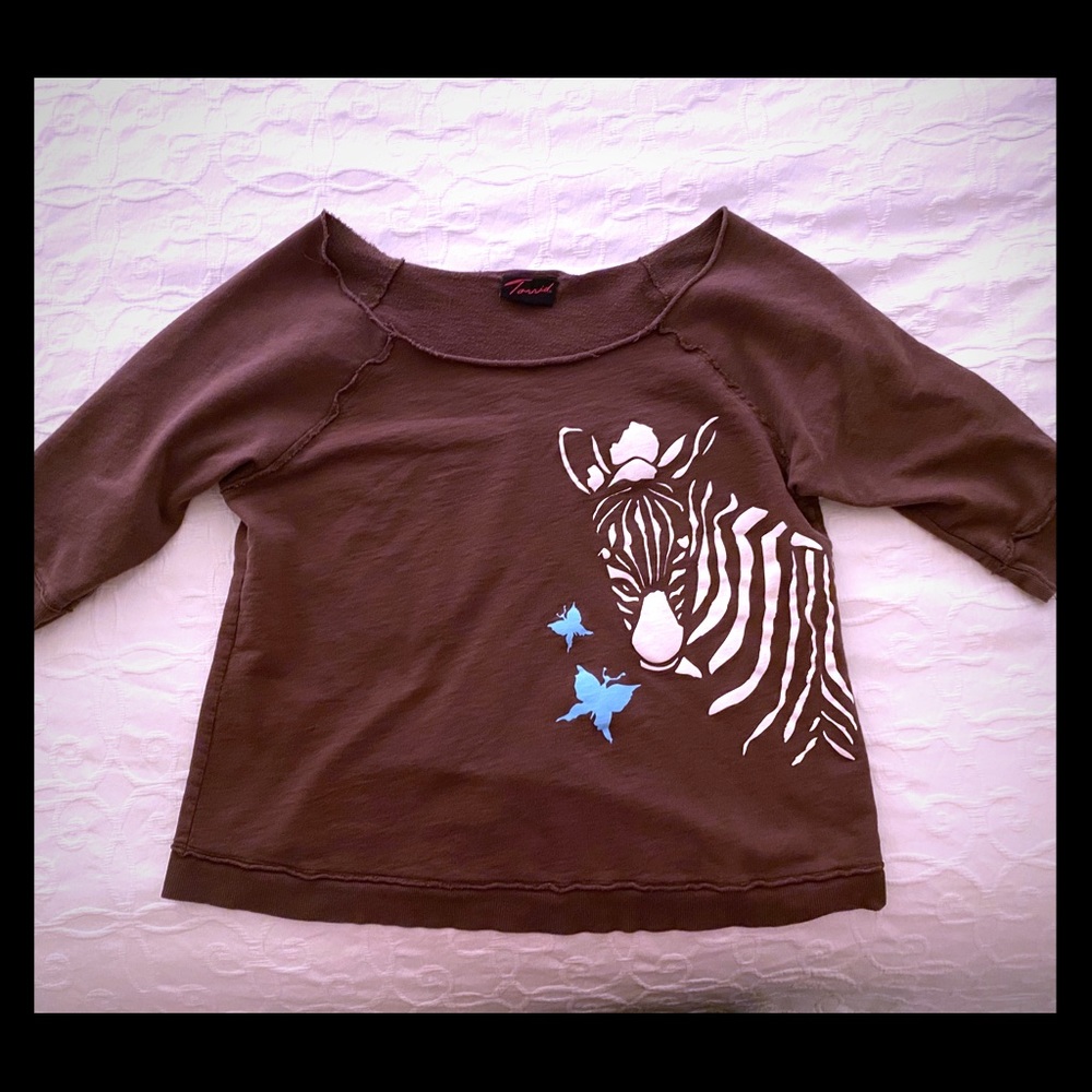 Off shoulder sweat shirt